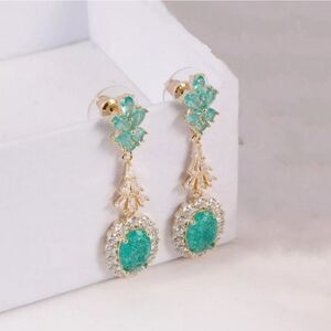 Elegant Ice Cracked Cubic Zirconia Oval Drop Dangle Earings